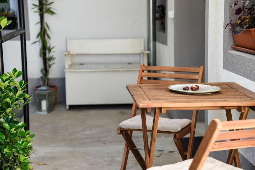 Parokia Apartman Es Coworking A Balaton Mellett Kaptalantoti المظهر الخارجي الصورة