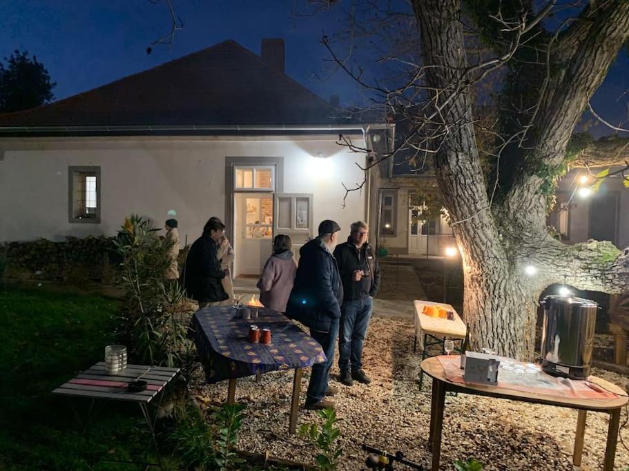 Parokia Apartman Es Coworking A Balaton Mellett Kaptalantoti المظهر الخارجي الصورة